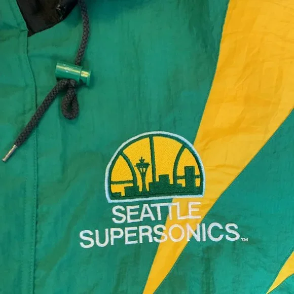 Vintage NBA Seattle SuperSonics Apex One Heavyweight Full Zip Winter Jacket - Picture 3 of 10